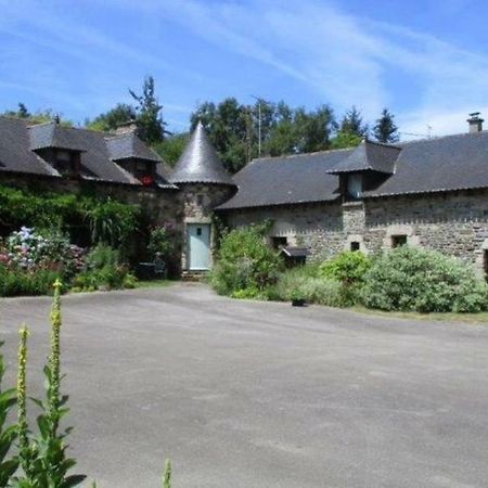 Le Petit Chateau Noyal-Pontivy Eksteriør bilde
